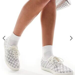 NWT VANS Size 7.5 Womens - Authentic Lowpro Embroidered Check Sneaker